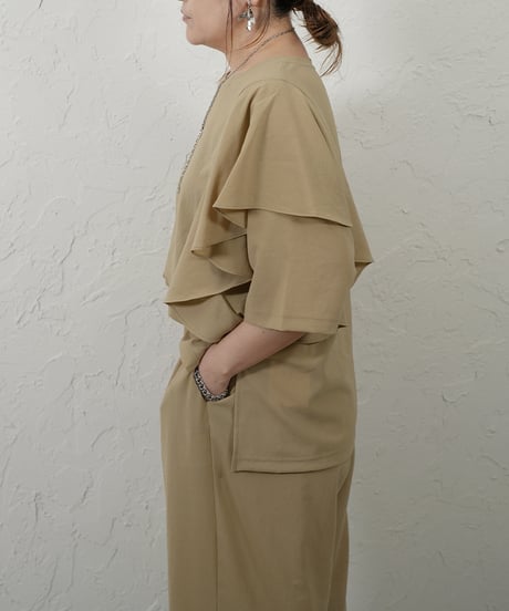 Stretch　georgette　frill　blouse【beigeラスト1点】