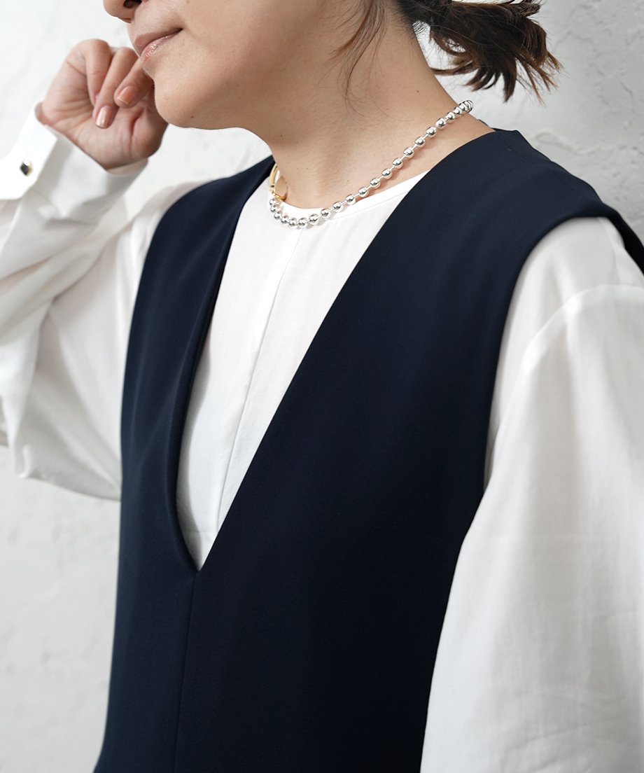 686db9cf1c72b4000182e4e8