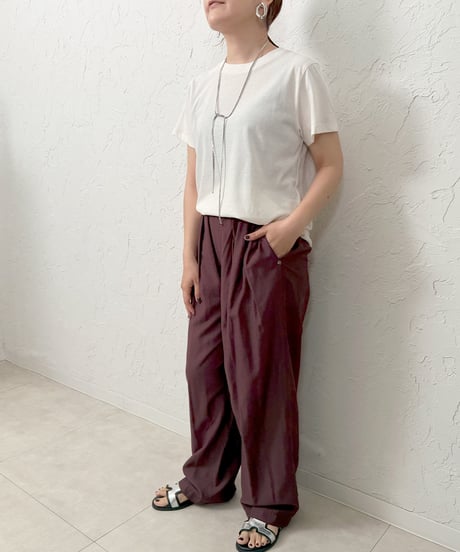 Sara cotton T