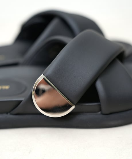 【ALL BLACK】   クッションマジックテープポイントサンダル　ラスト1点❗️