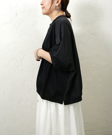 Different material　Tshirt 残り僅か！