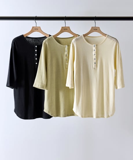 HENRY NECK TEE