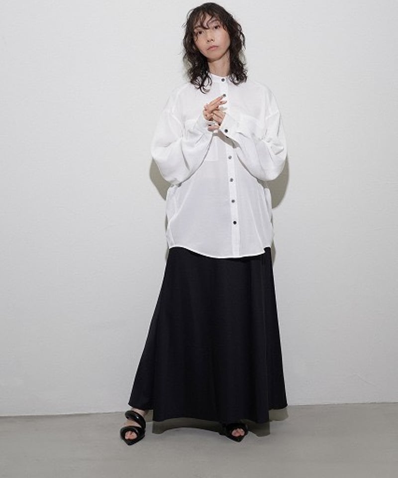 CYAN tokyo】 ご予約 アームドレープグロッシーオーバーシャツ