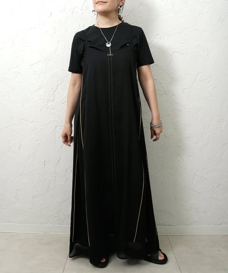 Mini　embroidery　conpact T 残り僅か❗️