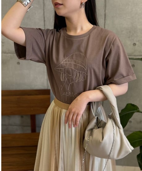 【ROSIEE】ご予約 女の子柄コード刺繍Ｔシャツ