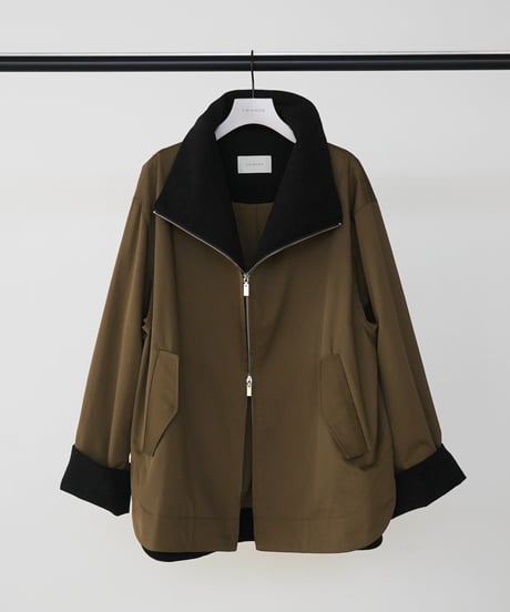 Stand big collar blouson