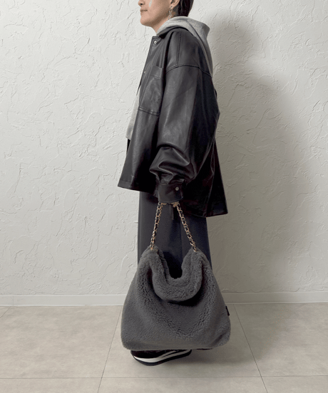 【VIOLAd'ORO】Mouton eco fur chain tote bag
