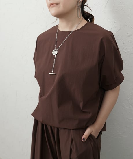 Cool touch fabric  blouse【beige,charcoalラスト2点】
