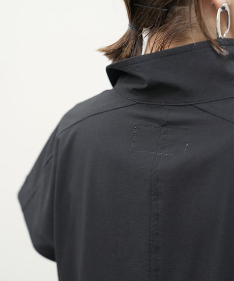 Stretch  nylon　ZIP vest　【ラスト2点】
