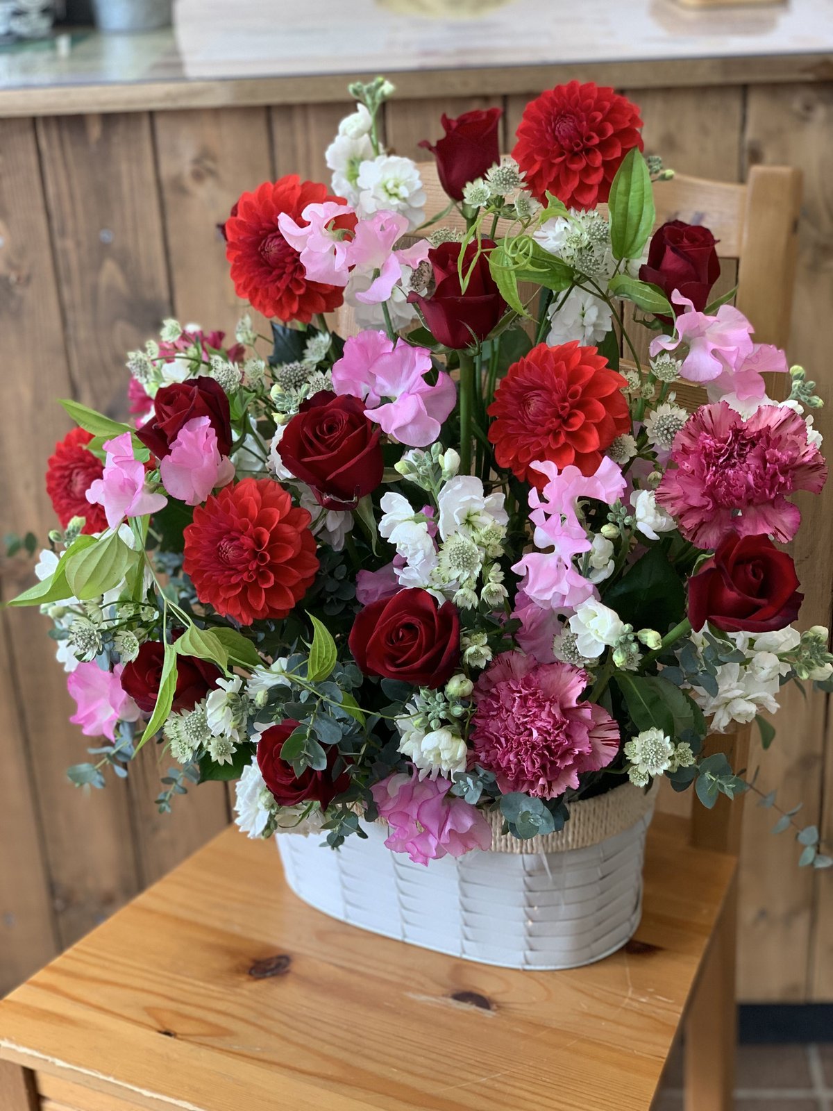 チョンサ・ナグォン フラワーアレンジメント 花ごこち 和風アレンジ 《生花》 シンプルモダンなフラワー