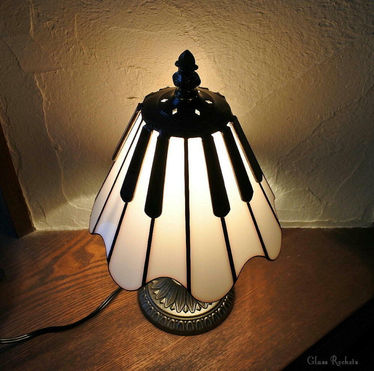 クリスタル ステンドグラス グランドピアノ型 ランプ ライト 照明 置物