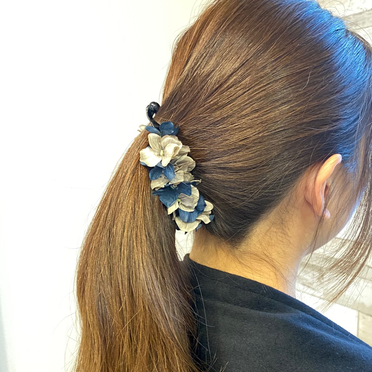 バナナクリップ 髪留め 紫陽花 青グラデ 花飾り 花冠 フラ ココ ハワイアン バナナクリップ 髪留め 紫陽花 青グラデ 花飾り 花冠 フラ ココ