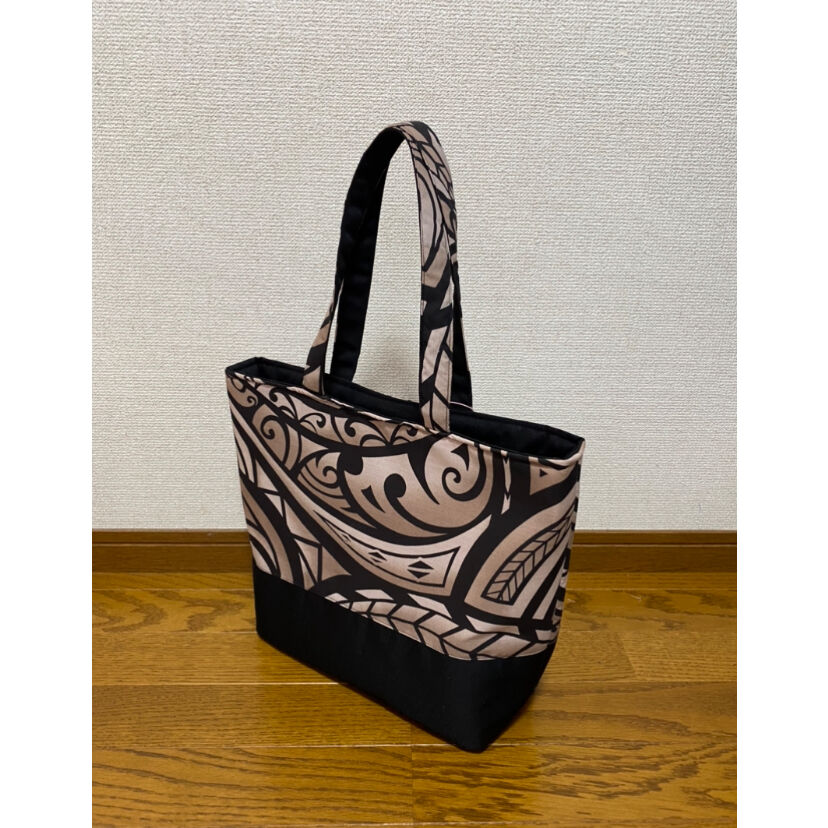 トライバル柄 トートバッグ | Naana