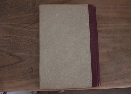 フランス古書 『The Book of Fine Linen』