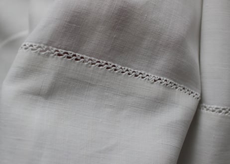 France Antique MONOGRAM“AA”ピュアリネンレースの大判シーツ