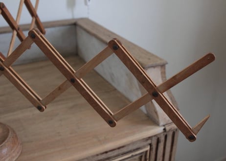 【A】卓上木製・かせくり器　糸巻き器