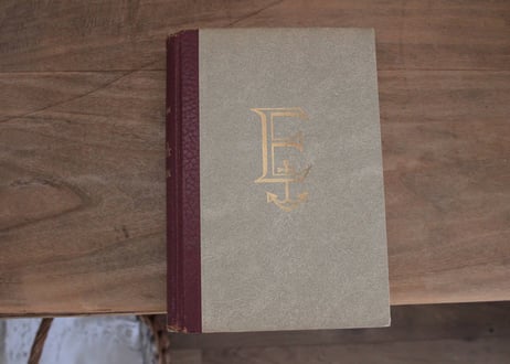 フランス古書 『The Book of Fine Linen』