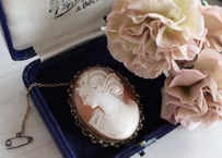 【C】Antique Shell Cameo Brooch