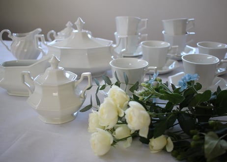 Johnson Brothers【ジョンソンブラザーズ】“Heritage White”  Vegetable Bowl
