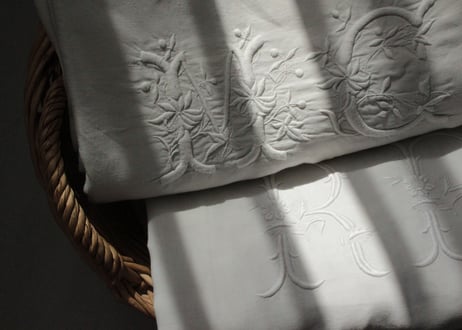 France Antique MONOGRAM“MC”　モノグラム大判シーツ