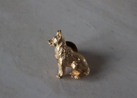 vintage ヴィンテージの小さなピンブローチ（Fauna）