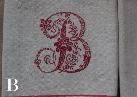 France Antique Torchons 赤ラインリネントルション/MONOGRAM(数量9)