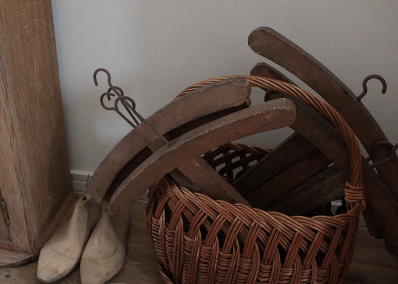 アンティークウッドハンガー（数量4）1/2 | Antique & Brocante R.loger