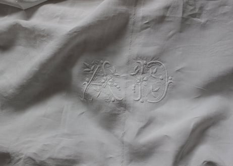 France Antique MONOGRAM“AD”花文字/モノグラム大判シーツ