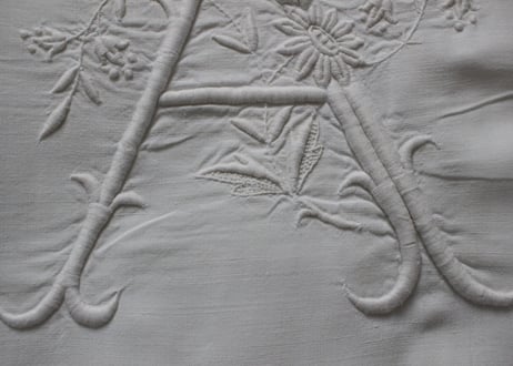 France Antique MONOGRAM“AA”ピュアリネンレースの大判シーツ