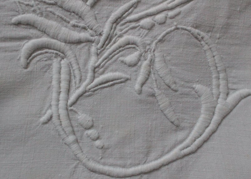 France Antique Linge Ancien Feuilles MONOGRAM“J