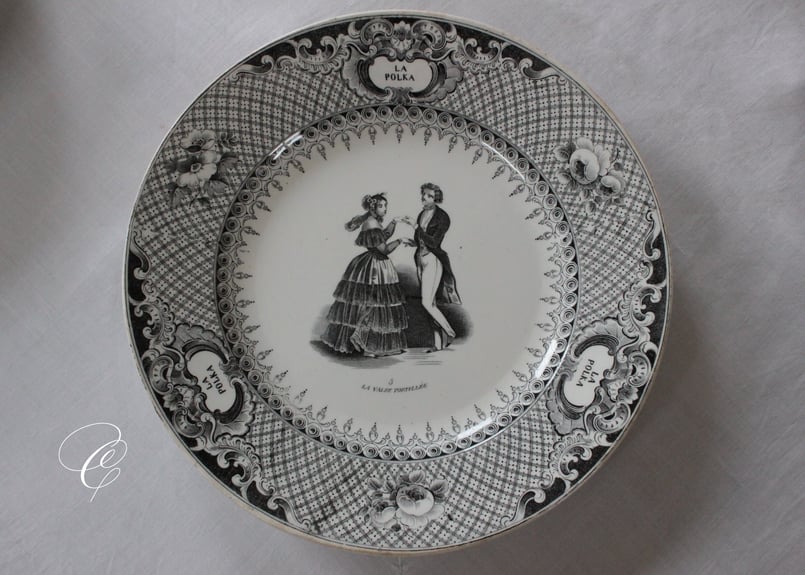 クレイユモントロー グリザイユ 絵皿3枚組 クレイユモントロー グリザイユ 絵皿3枚組 美品】クレイユモントロー