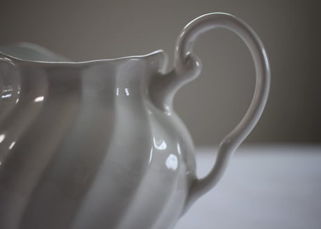 Johnson Brothers【ジョンソンブラザーズ】“Snow White Regency”   Cream pitcher