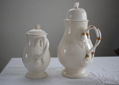 Leedsware Classical Creamware with Kintsugi second anniversary special set