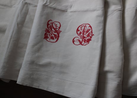 France Antique MONOGRAM“SD”赤花文字/モノグラム大判シーツ