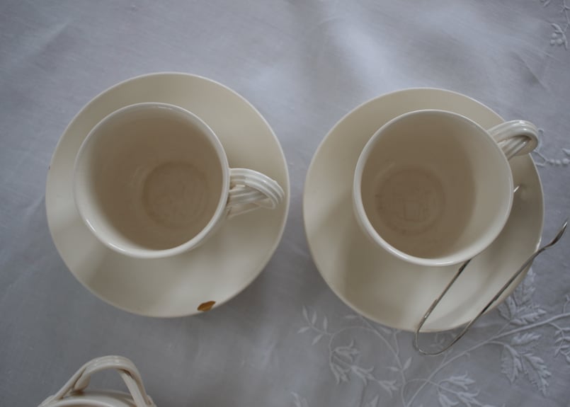 Leedsware Classical Creamware with Kintsugi sec
