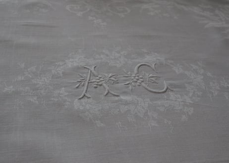 France Antique “AC” MONOGRAM Whitework手刺繍モノグラムクロス（数量5）
