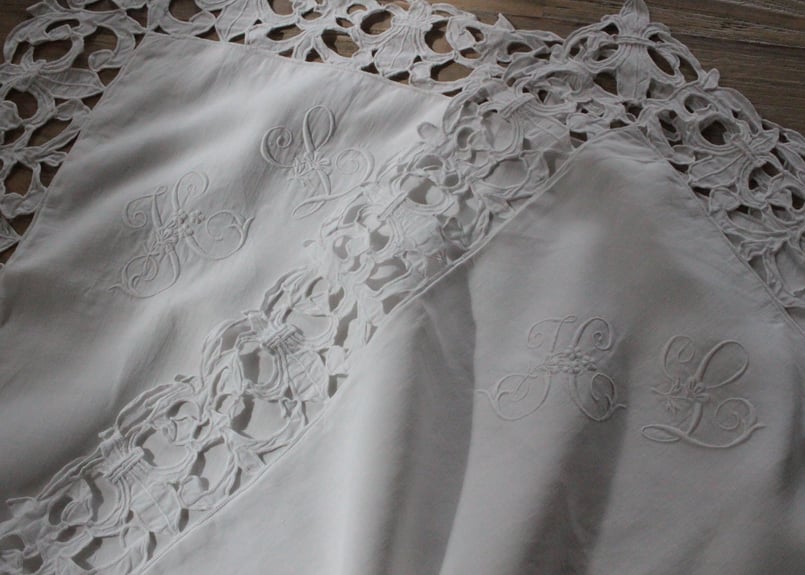 【専用です】 France antique ＊ レース マルチカバー 専用です】 France antique ＊ レース マルチカバーの通販 by