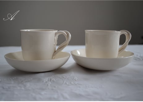 Leedsware Classical Creamware  C&S ペア  (数量2)