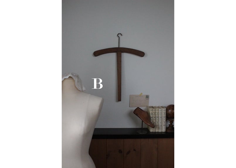 アンティークウッドハンガー（数量4）1/2 | Antique & Brocante R.loger