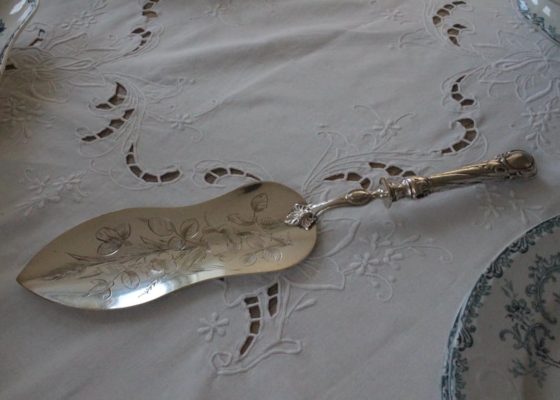 シルバーコーティングのケーキサーバー | Antique & Brocante R