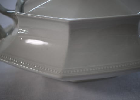 Johnson Brothers【ジョンソンブラザーズ】“Heritage White”  Vegetable Bowl
