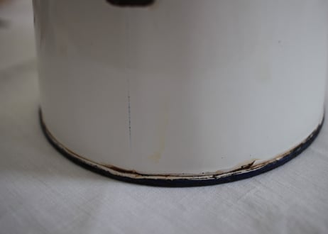Ancienne Cafetière ホワイトのホーローポットM