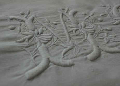 France Antique MONOGRAM“MC”　モノグラム大判シーツ