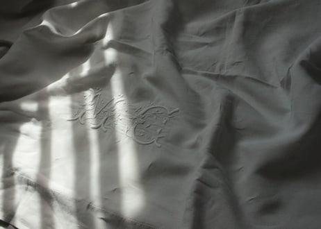 France Antique MONOGRAM“MC”　モノグラム大判シーツ