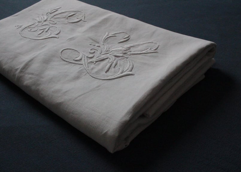 フランス　アンティーク　シーツ　リネン　モノグラムとドット アンティークリネンシーツ モノグラム刺繍 フランス 20170516