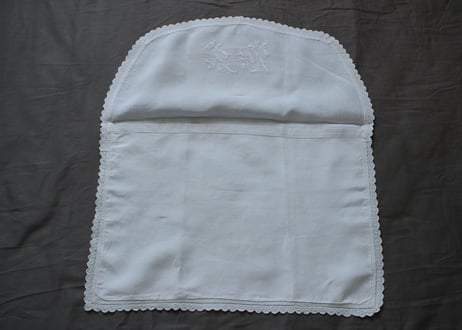 【送料無料対象商品】France Antique Whitework MONOGRAM "EM"  nightie hotei