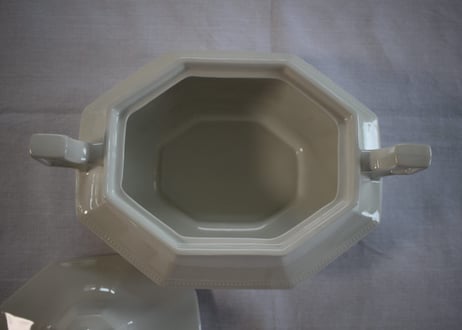 Johnson Brothers【ジョンソンブラザーズ】“Heritage White”  Vegetable Bowl