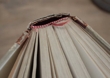 フランス古書 『The Book of Fine Linen』