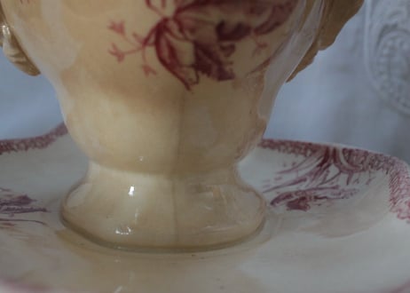 Gien【ジアン】 TERRE DE FER“TULIPES” チューリップソーシエール赤