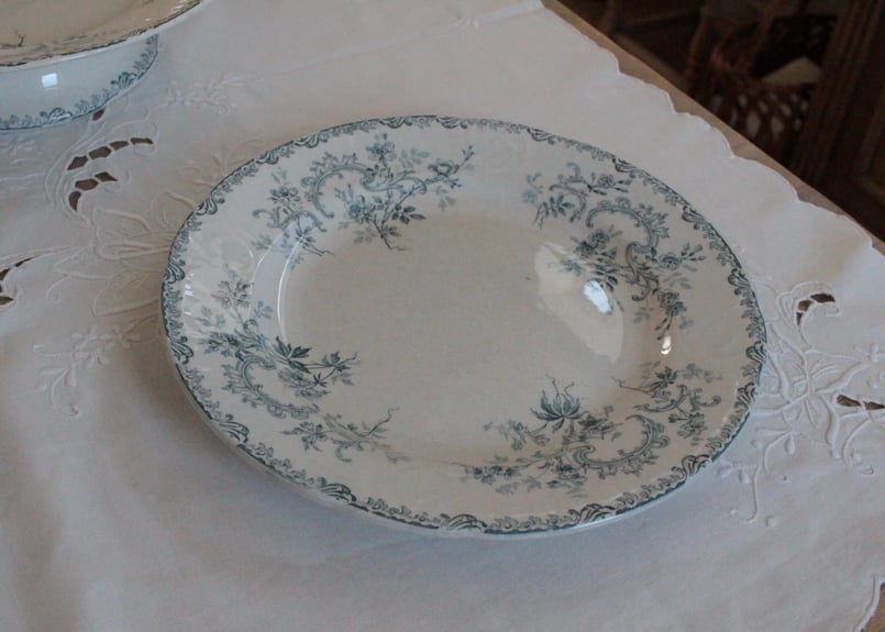 【B】フランスアンティーク・ショワジールロワVILLARDプレート Choisy le Roi【ショワジールロワ】 TERRE DE FER VILLARDプレー